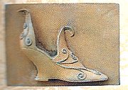 SH104 Arabian Inspired Shoe 5x7 in..jpg